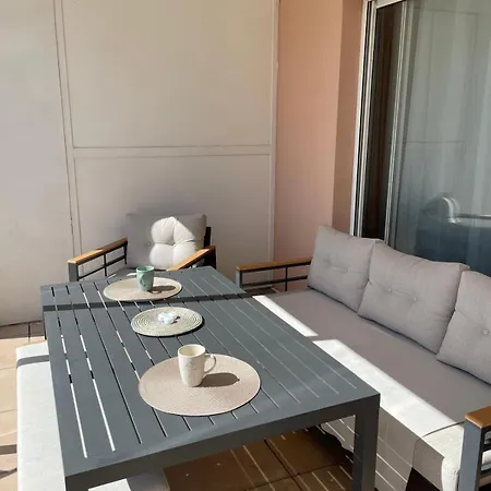 130 - Le Domitia, 2 Pers, Terrasse, Vue Sur Port Lägenhet